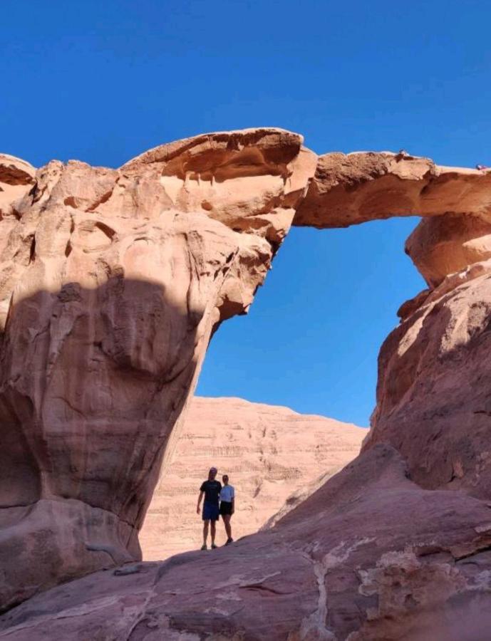 Moon Night Camp Hotell Wadi Rum Exteriör bild